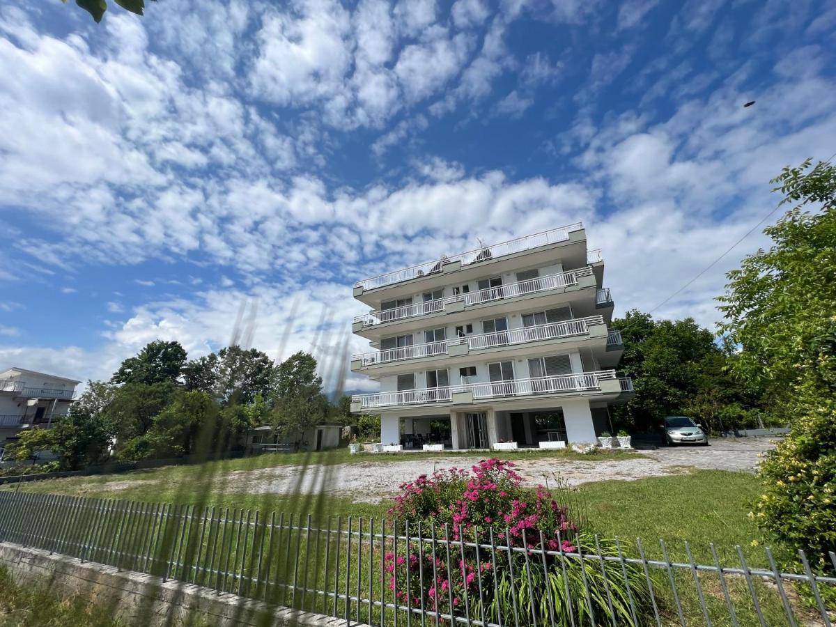Prado Apartment Hotel Limin Litochorou Bagian luar foto