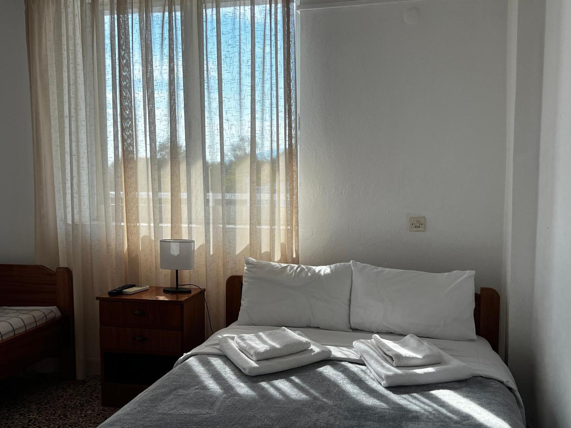 Prado Apartment Hotel Limin Litochorou Bagian luar foto